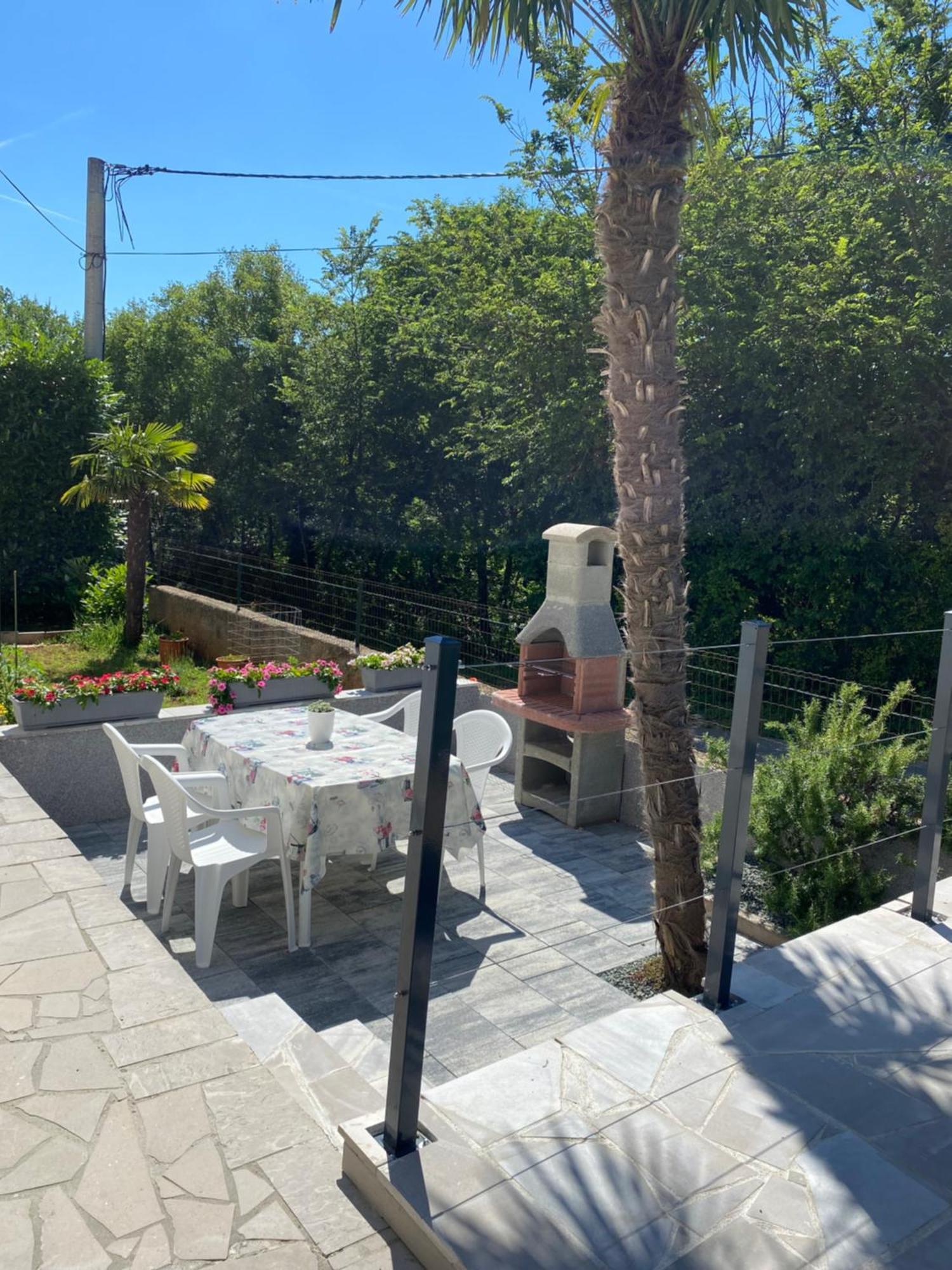 Apartmani Foresta Kras Dış mekan fotoğraf